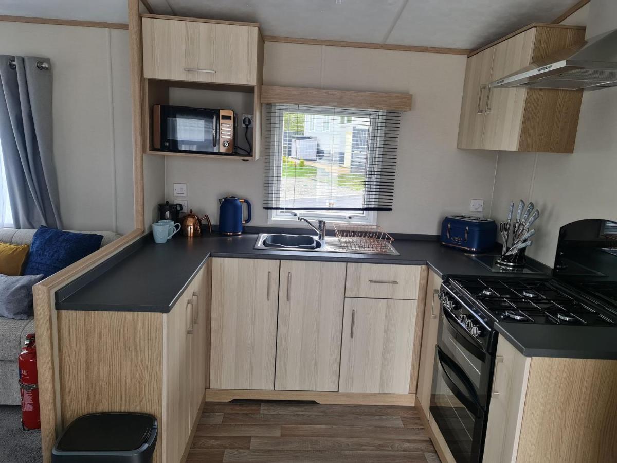 The Tiddler - Plot 101, Woodlands Lodge Retreat, New Quay, West Wales Llanina Экстерьер фото